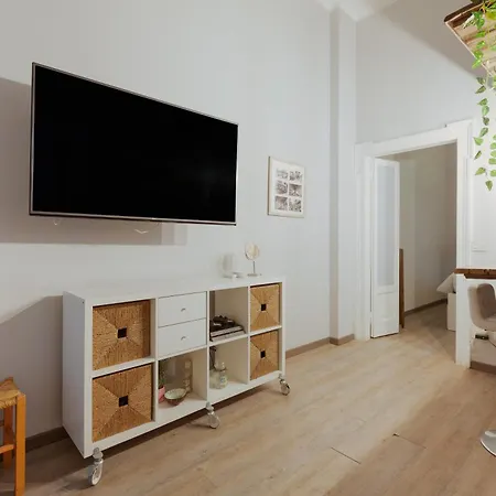 Isola - Garibaldi - Ampio Bilocale Moderno Apartamento Milão