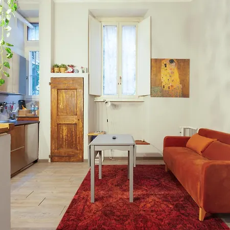 Apartment Isola - Garibaldi - Ampio Bilocale Moderno